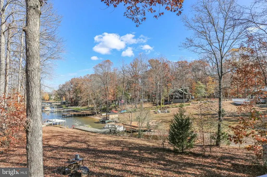 4049 Moody Town Road Bumpass VA 23024