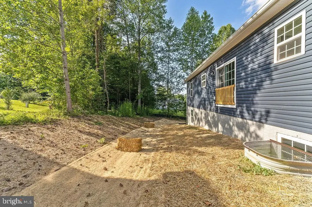 95 Woodland Shores Drive Louisa VA 23093