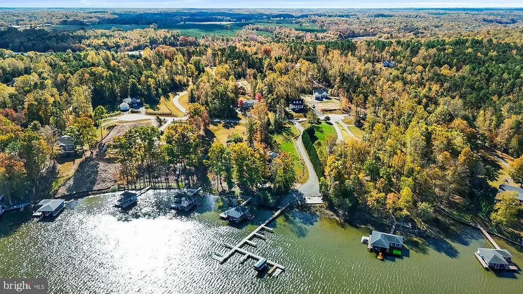 95 Woodland Shores Drive Louisa VA 23093