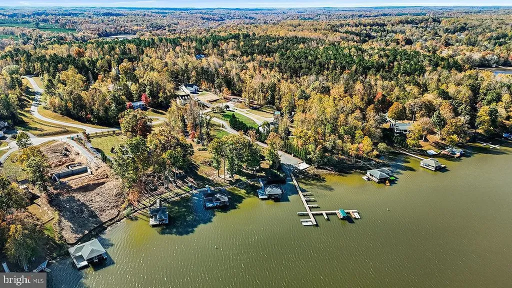 95 Woodland Shores Drive Louisa VA 23093