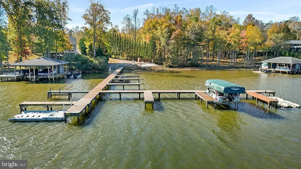 95 Woodland Shores Drive Louisa VA 23093