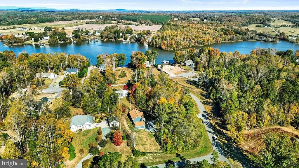 95 Woodland Shores Drive Louisa VA 23093