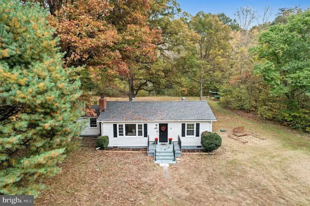 846 Borden Road Bumpass VA 23024