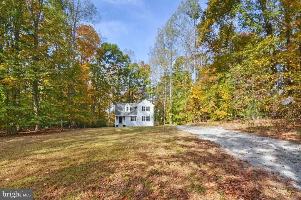 275 Anna Highview Drive Bumpass VA 23024