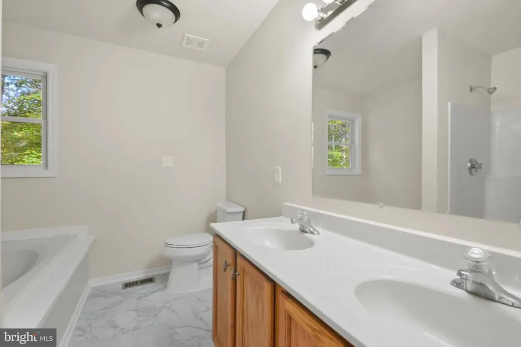 275 Anna Highview Drive Bumpass VA 23024