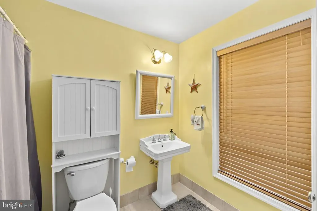 51 Cooke Lane Bumpass VA 23024