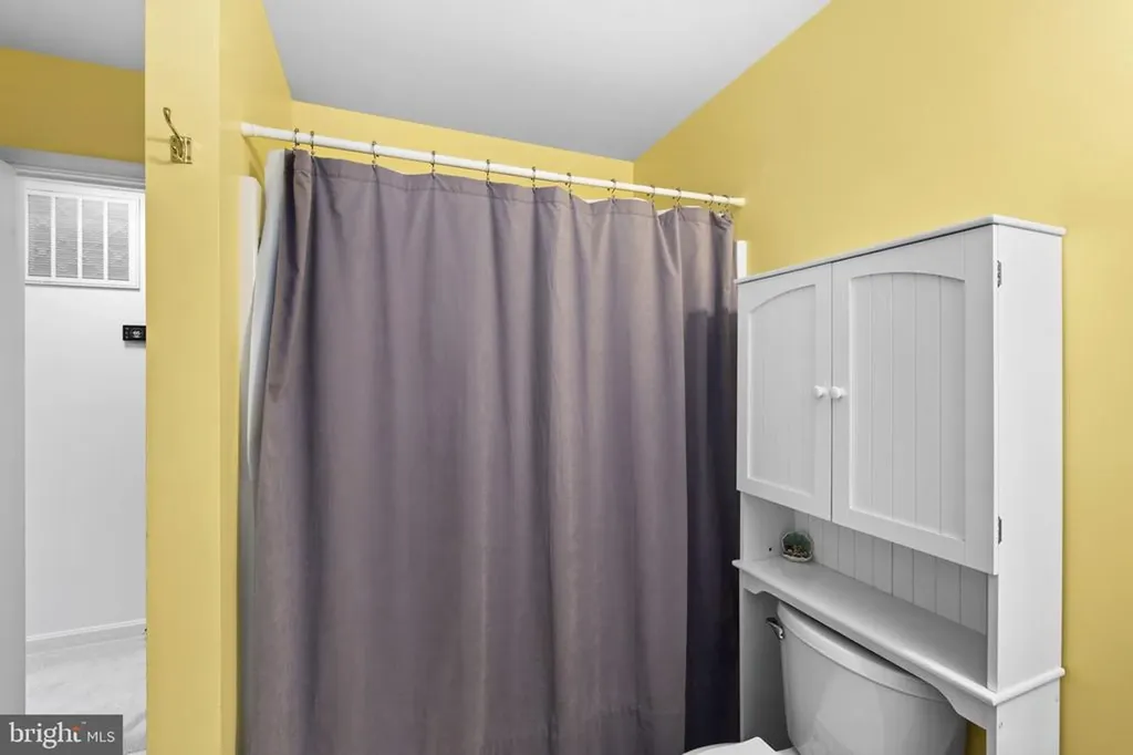 51 Cooke Lane Bumpass VA 23024