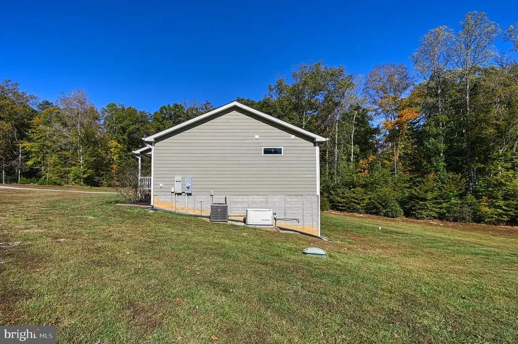 2300 Belle Meade Road Bumpass VA 23024