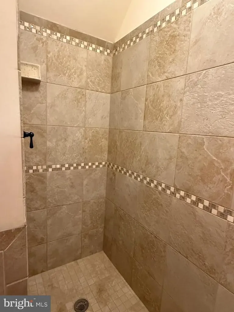 198 Miltons Lane Louisa VA 23093