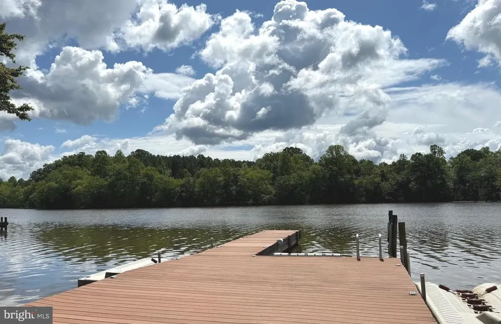 198 Miltons Lane Louisa VA 23093