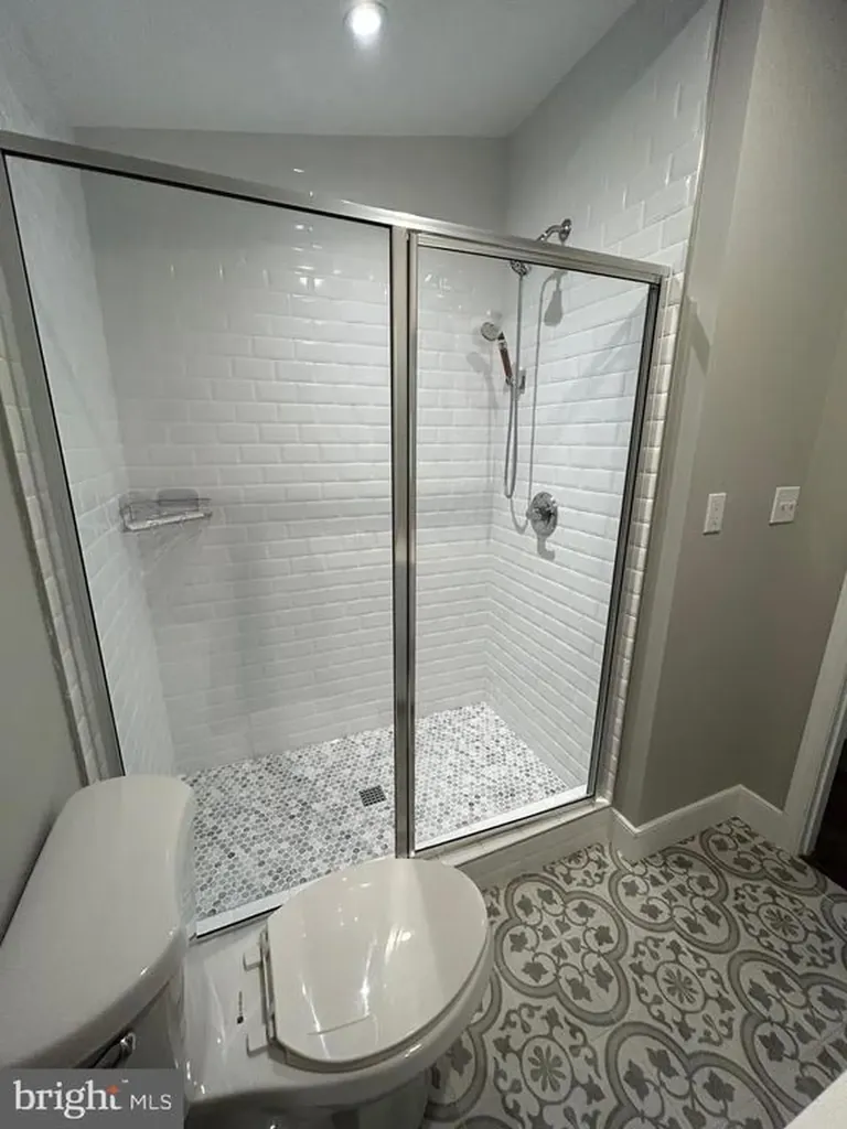 1346 Lakeshore Drive N Louisa VA 23093