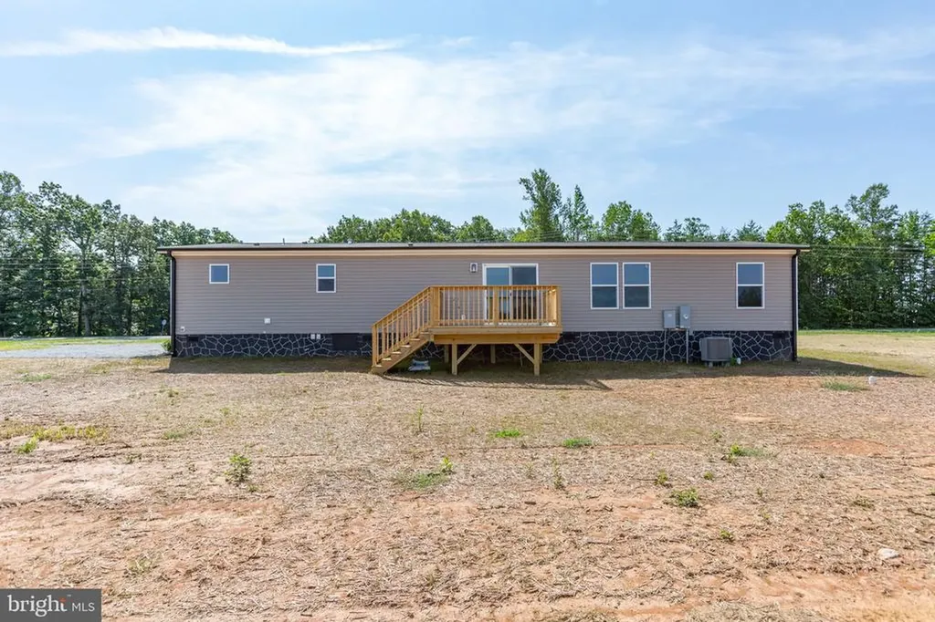 7175 Shannon Hill Road Louisa VA 23093