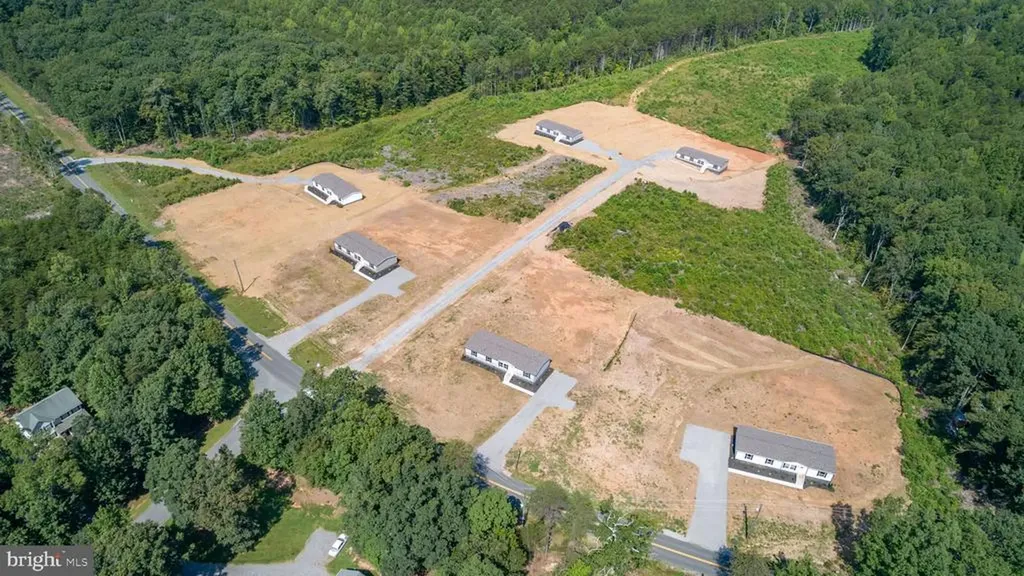 7175 Shannon Hill Road Louisa VA 23093