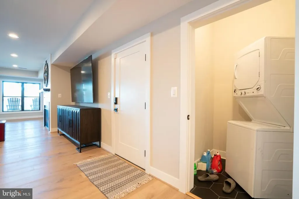 290 Carrs Bridge Road, Lake Anna Bumpass VA 23024