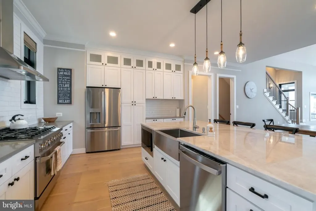 290 Carrs Bridge Road, Lake Anna Bumpass VA 23024