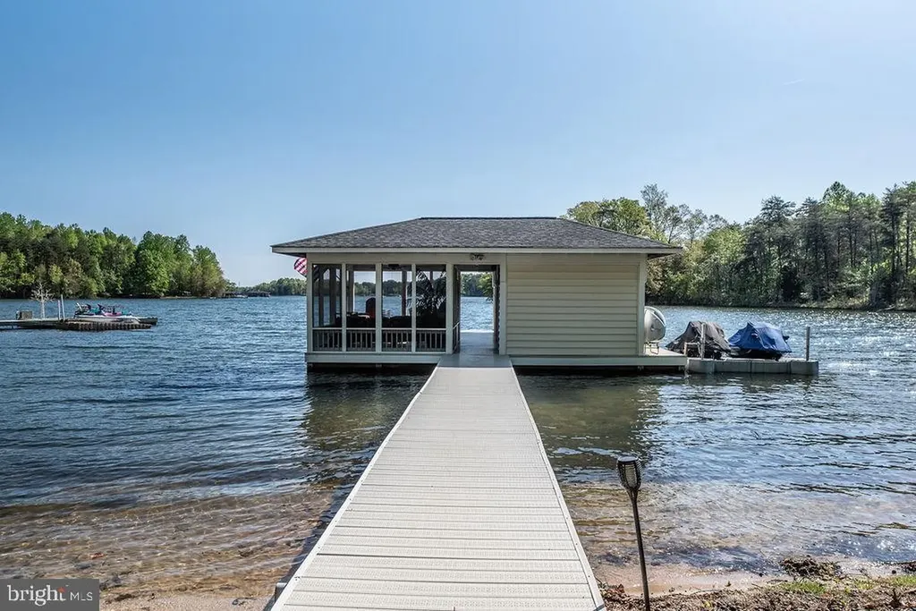 326 Anna Highview Bumpass VA 23024