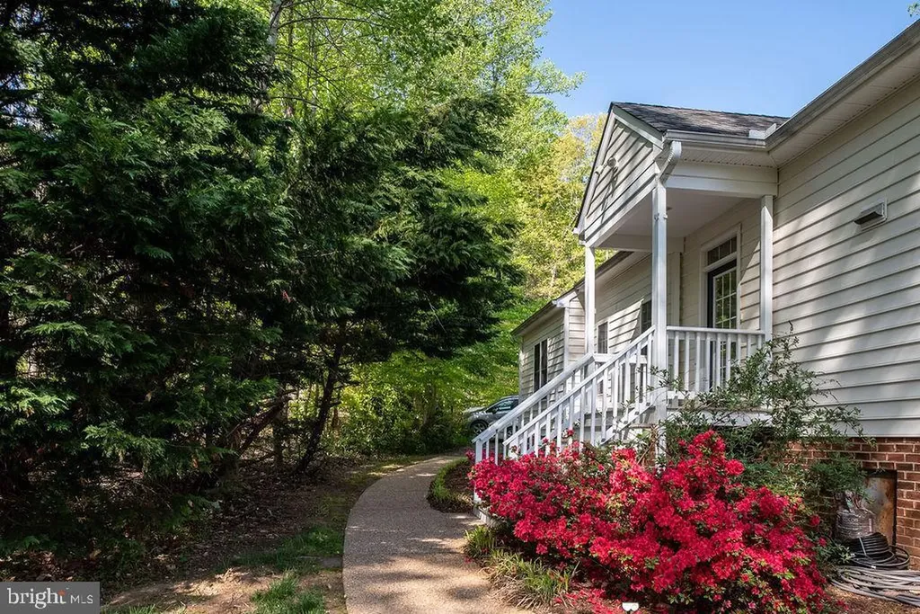 326 Anna Highview Bumpass VA 23024