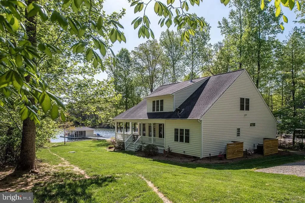 326 Anna Highview Bumpass VA 23024