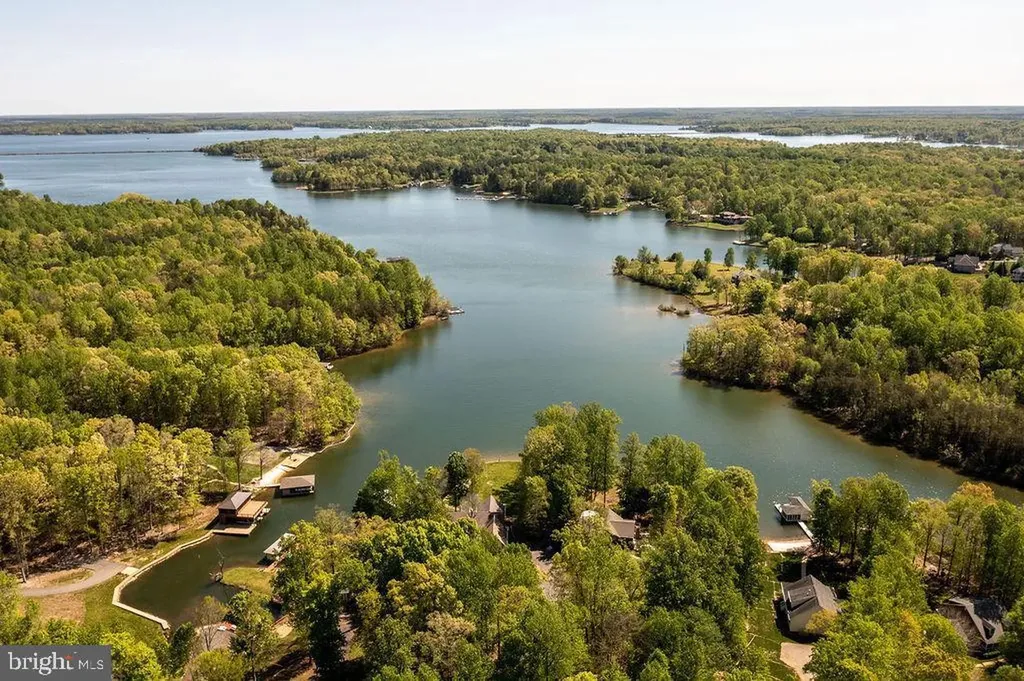 326 Anna Highview Bumpass VA 23024