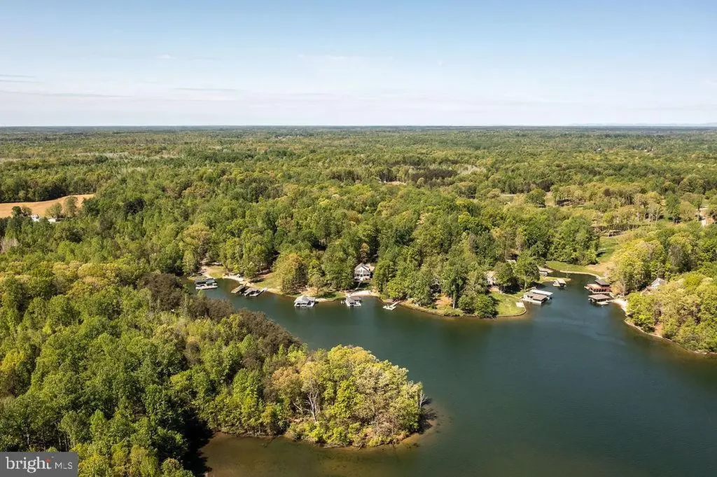 326 Anna Highview Bumpass VA 23024