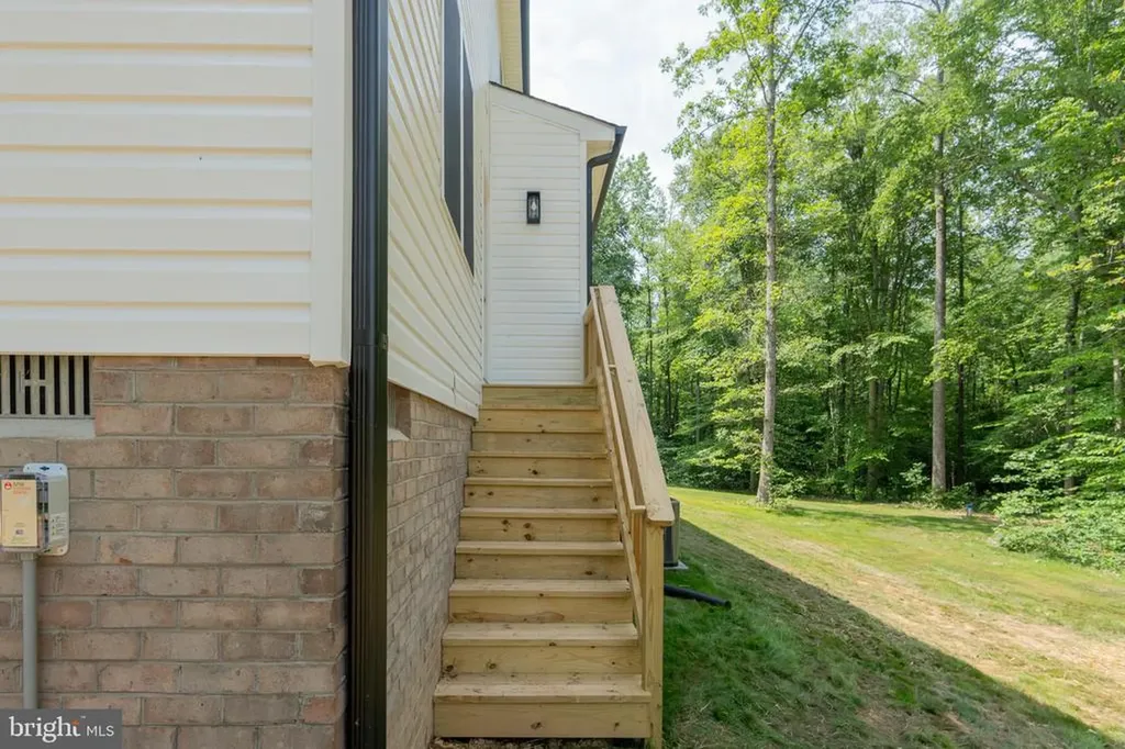 29 Dove Court Bumpass VA 23024