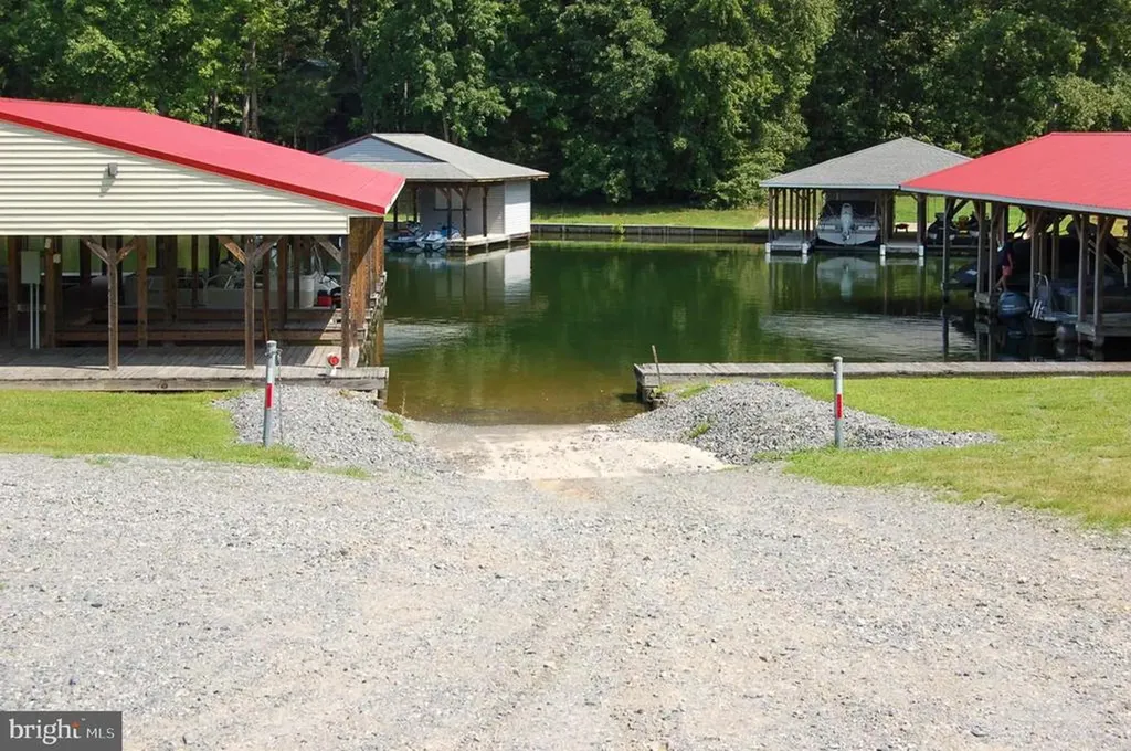 29 Dove Court Bumpass VA 23024