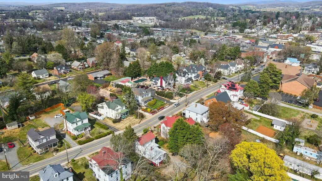 216 Main Street W Orange VA 22960