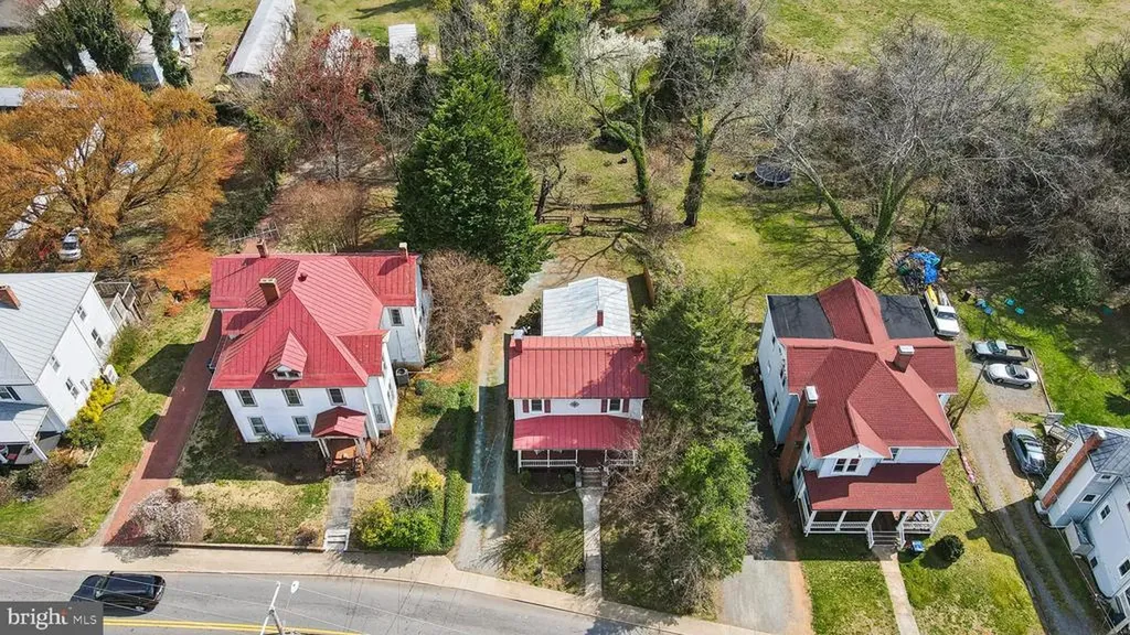 216 Main Street W Orange VA 22960