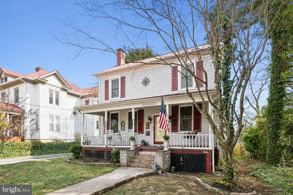 216 Main Street W Orange VA 22960