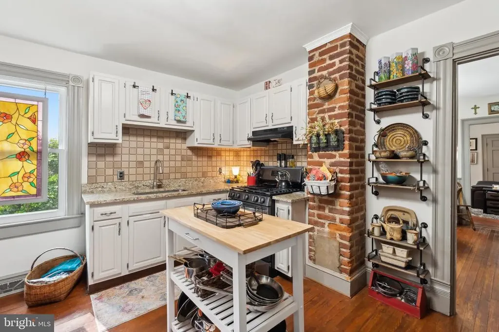 216 Main Street W Orange VA 22960