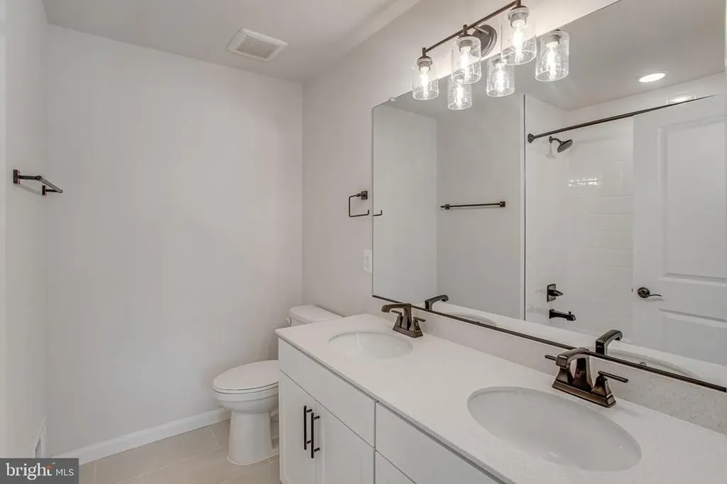 604 Clover Lane Orange VA 22960