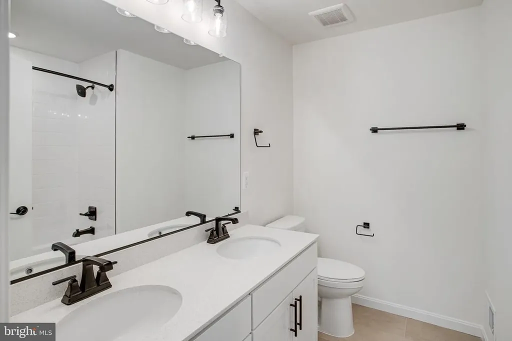 608 Clover Lane Orange VA 22960