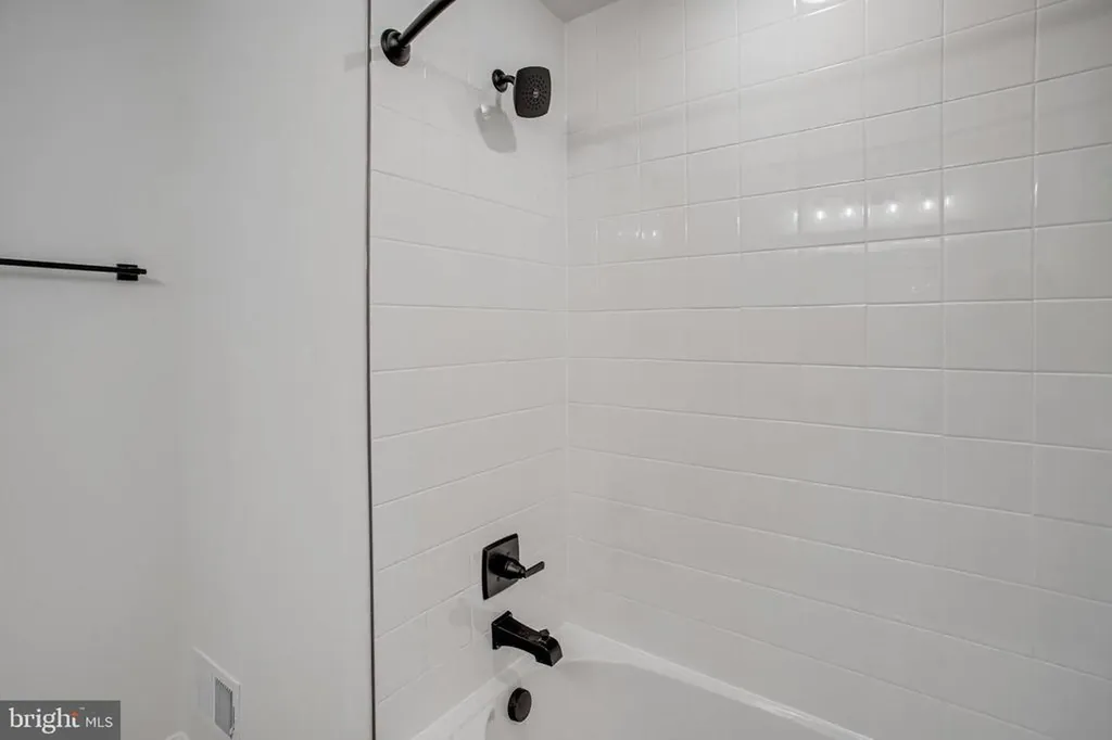 608 Clover Lane Orange VA 22960