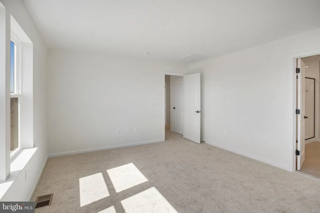 608 Clover Lane Orange VA 22960