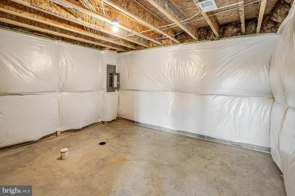 608 Clover Lane Orange VA 22960