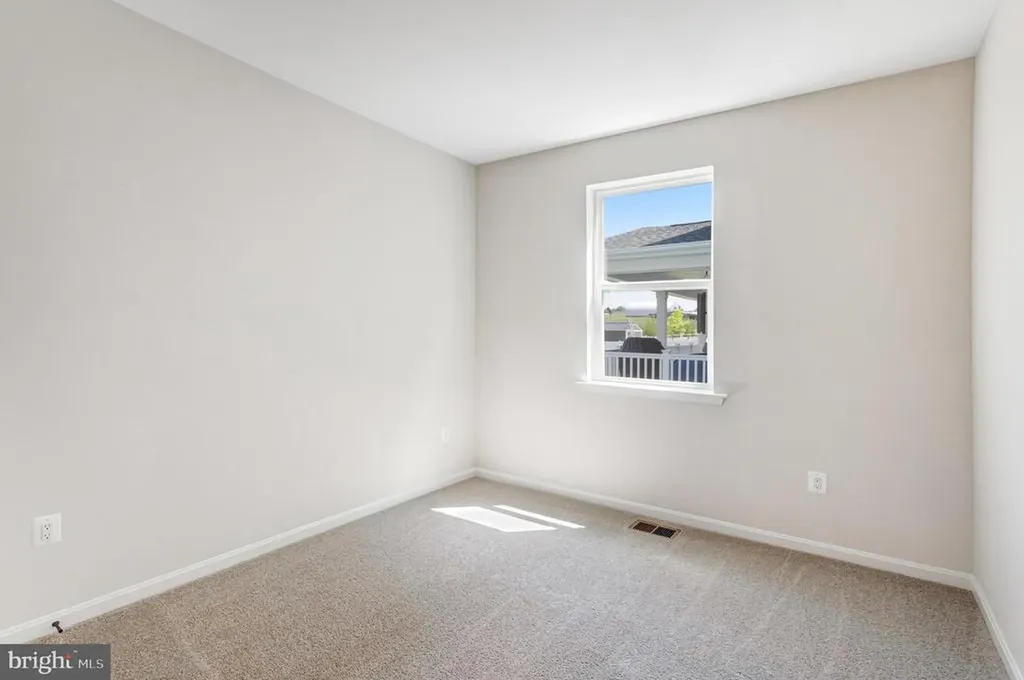 635 Clover Lane Orange VA 22960