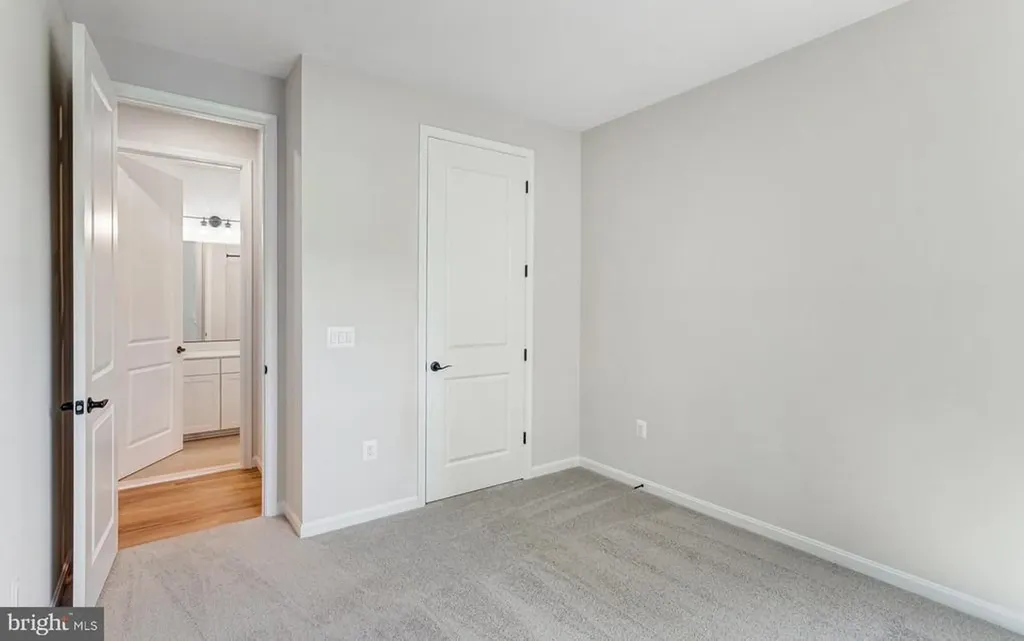 635 Clover Lane Orange VA 22960