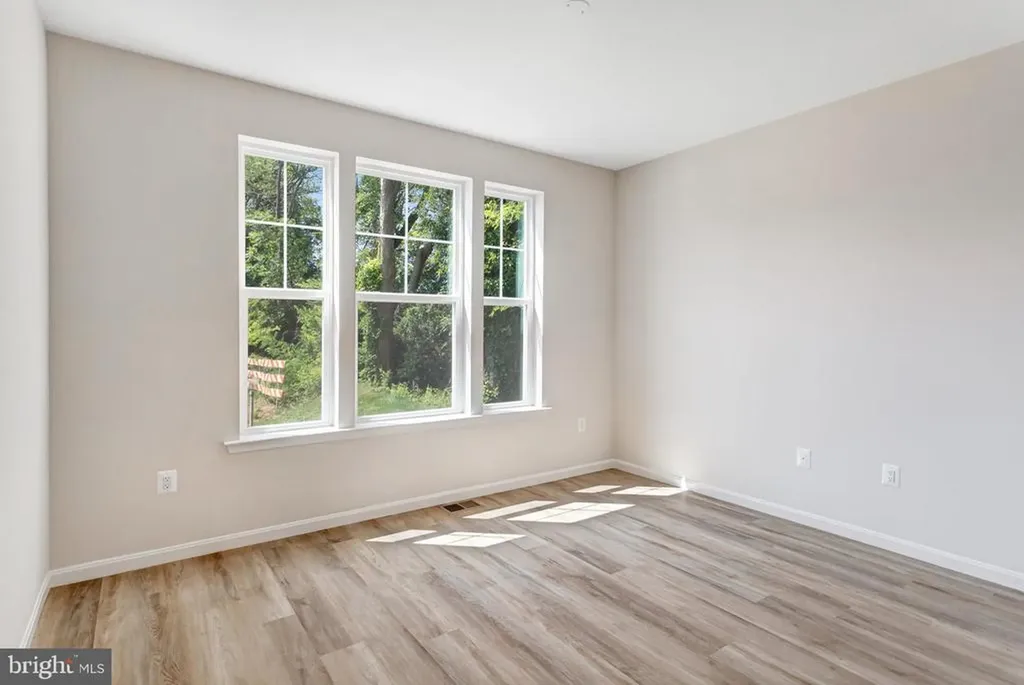 635 Clover Lane Orange VA 22960