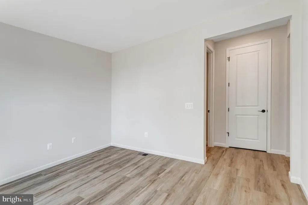 635 Clover Lane Orange VA 22960