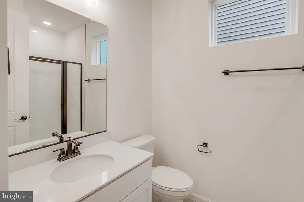 626 Clover Lane Orange VA 22960