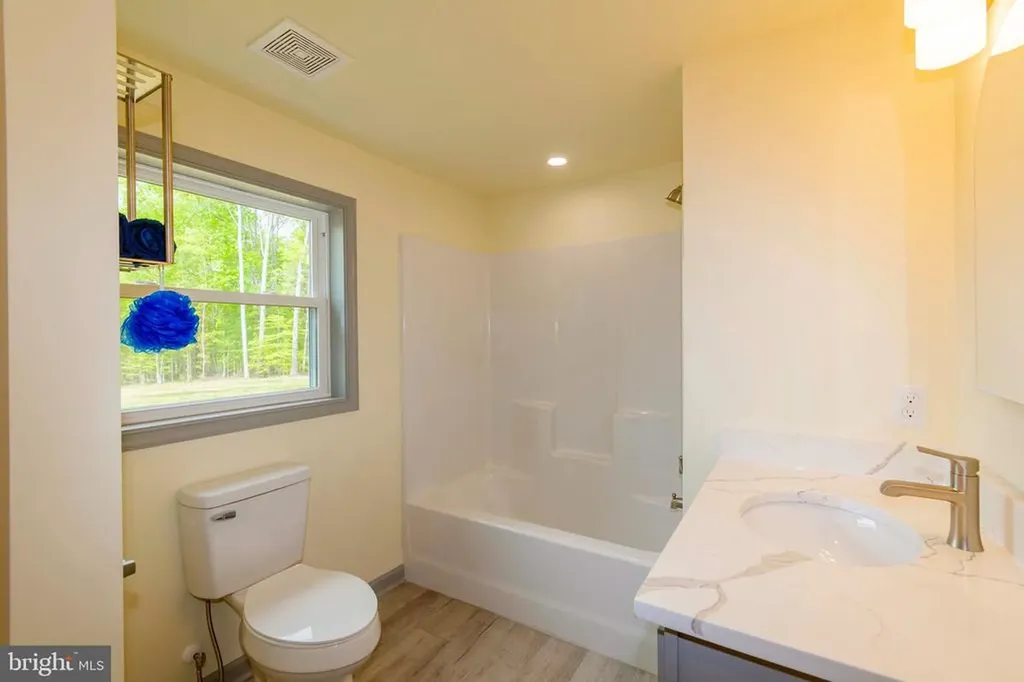 20738 Monrovia Road Orange VA 22960