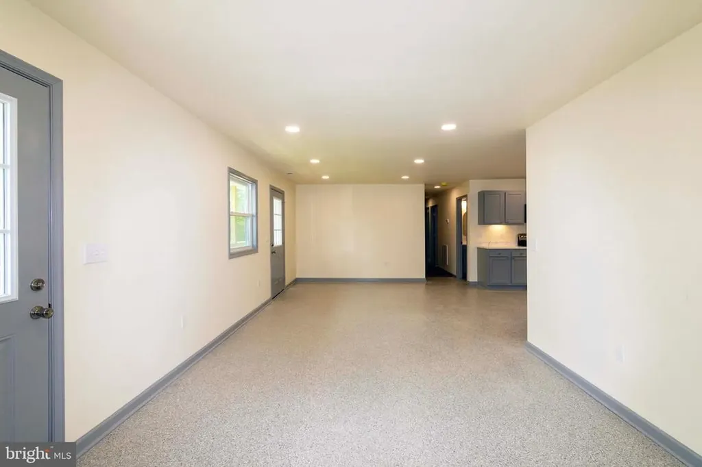 20738 Monrovia Road Orange VA 22960