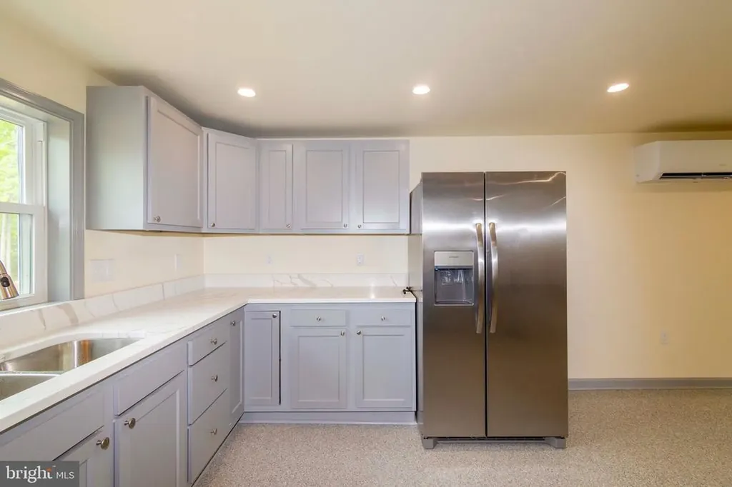 20738 Monrovia Road Orange VA 22960