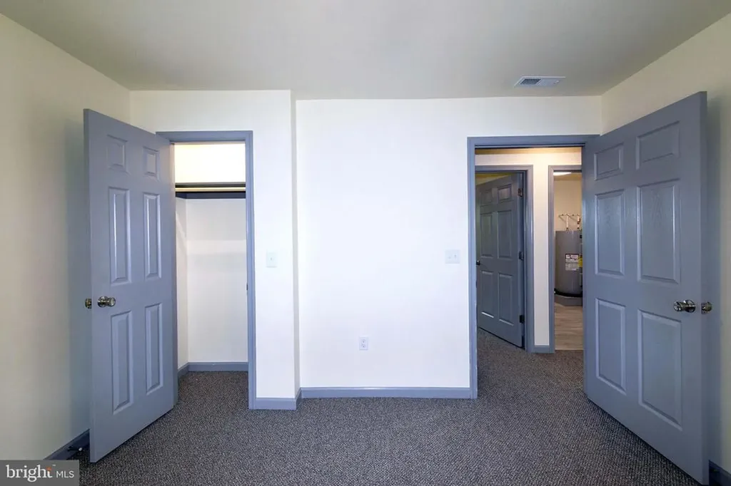 20738 Monrovia Road Orange VA 22960