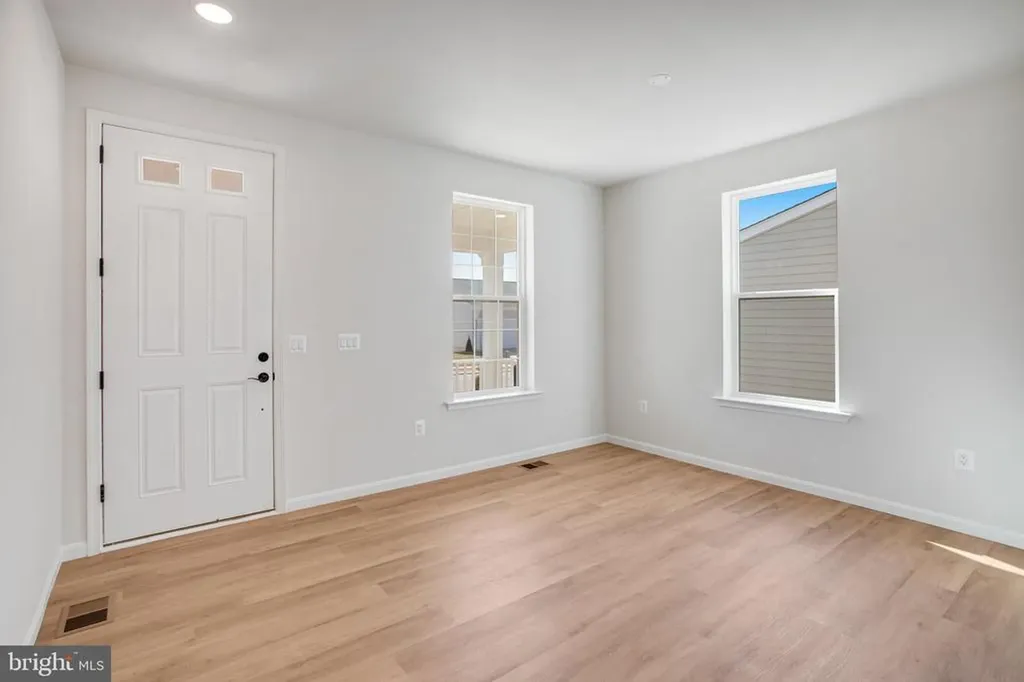 611 Clover Lane Orange VA 22960