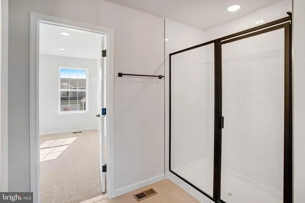 611 Clover Lane Orange VA 22960