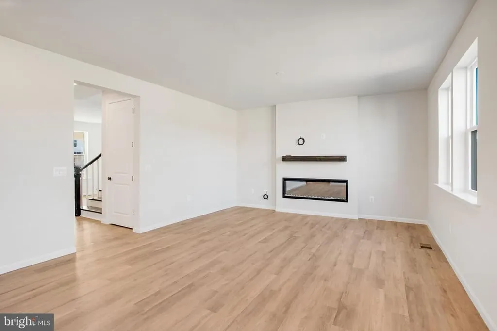 611 Clover Lane Orange VA 22960