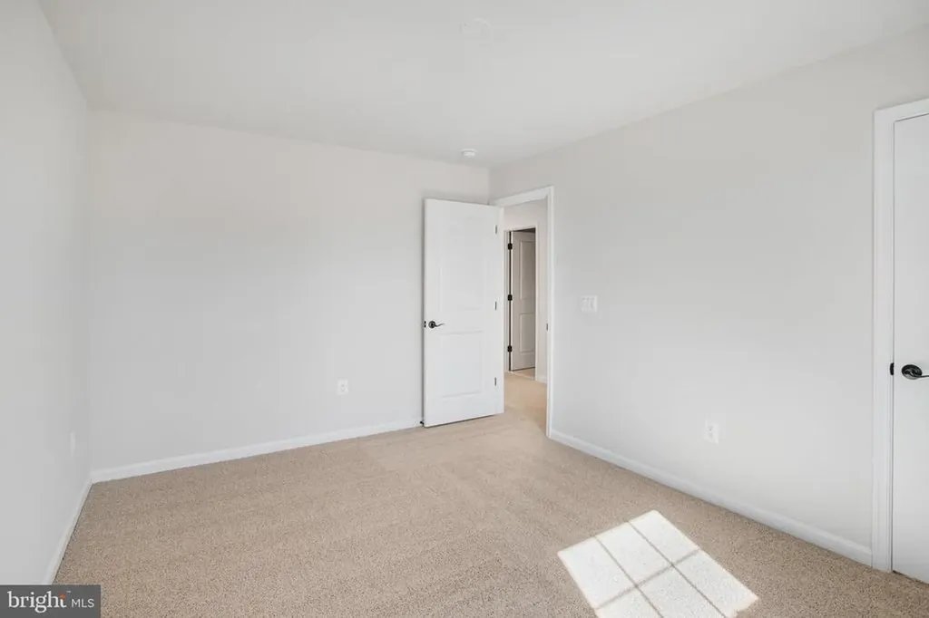 611 Clover Lane Orange VA 22960