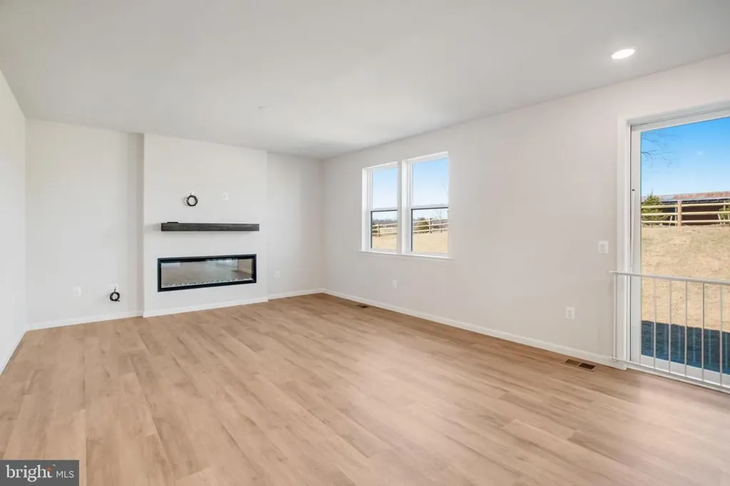 611 Clover Lane Orange VA 22960