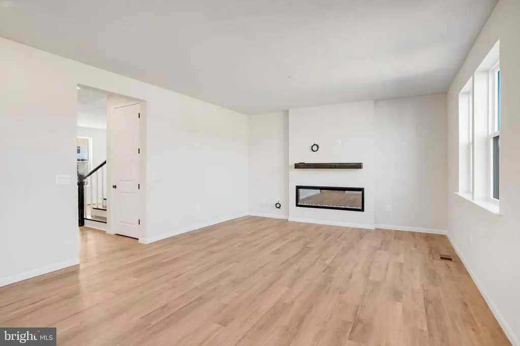 611 Clover Lane Orange VA 22960